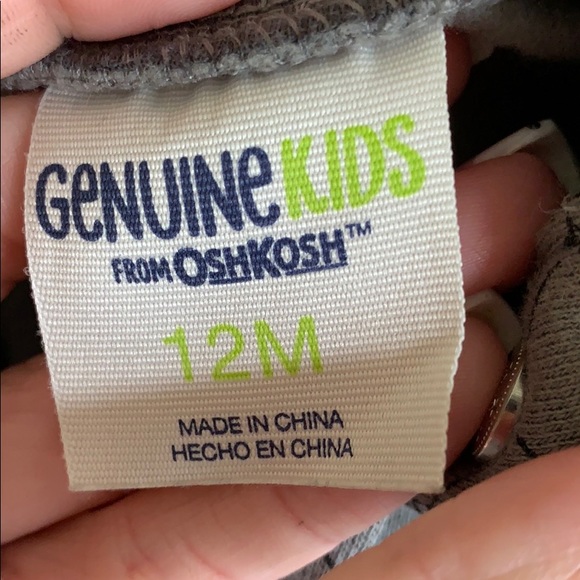 Boys pull over hoodie gray 12M Oshkosh - Picture 2 of 8